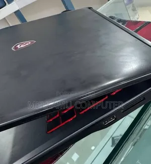 New Laptop MSI Katana 15 16GB Intel Core i5 SSD 256GB