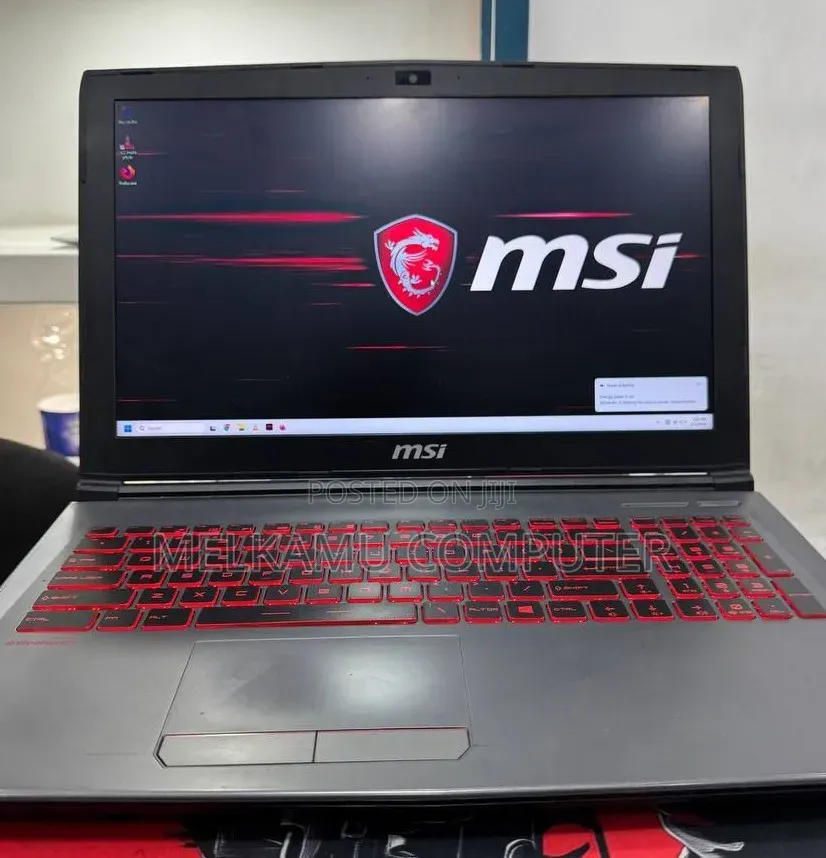 New Laptop MSI Katana 15 16GB Intel Core i5 SSD 256GB