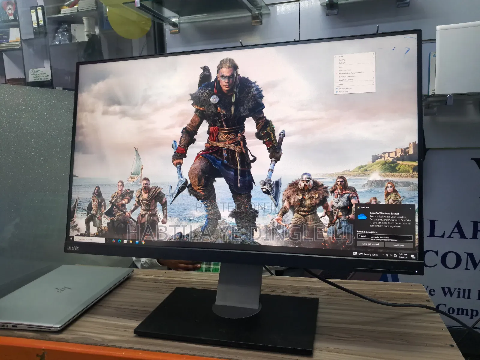 Lenovo Monitor