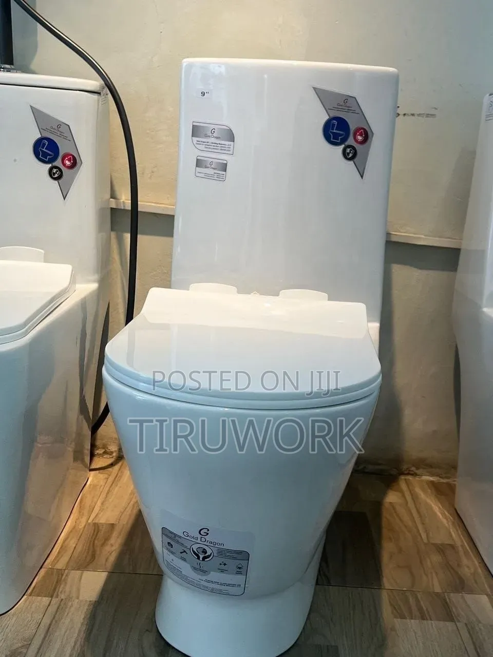 Golideragen Wc and Hand Wash