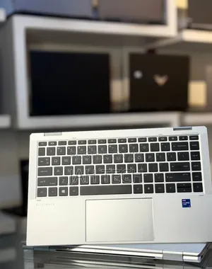New Laptop HP EliteBook 1040 G8 16GB Intel Core i7 SSD 512GB