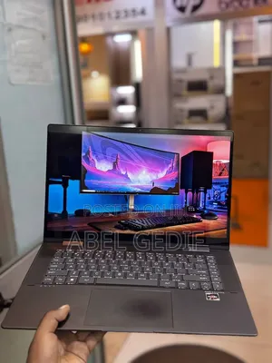 New Laptop HP Envy x360 8GB AMD Ryzen 5 SSD 512GB