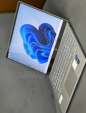 New Laptop HP Envy x360 16GB Intel Core i5 SSD 512GB