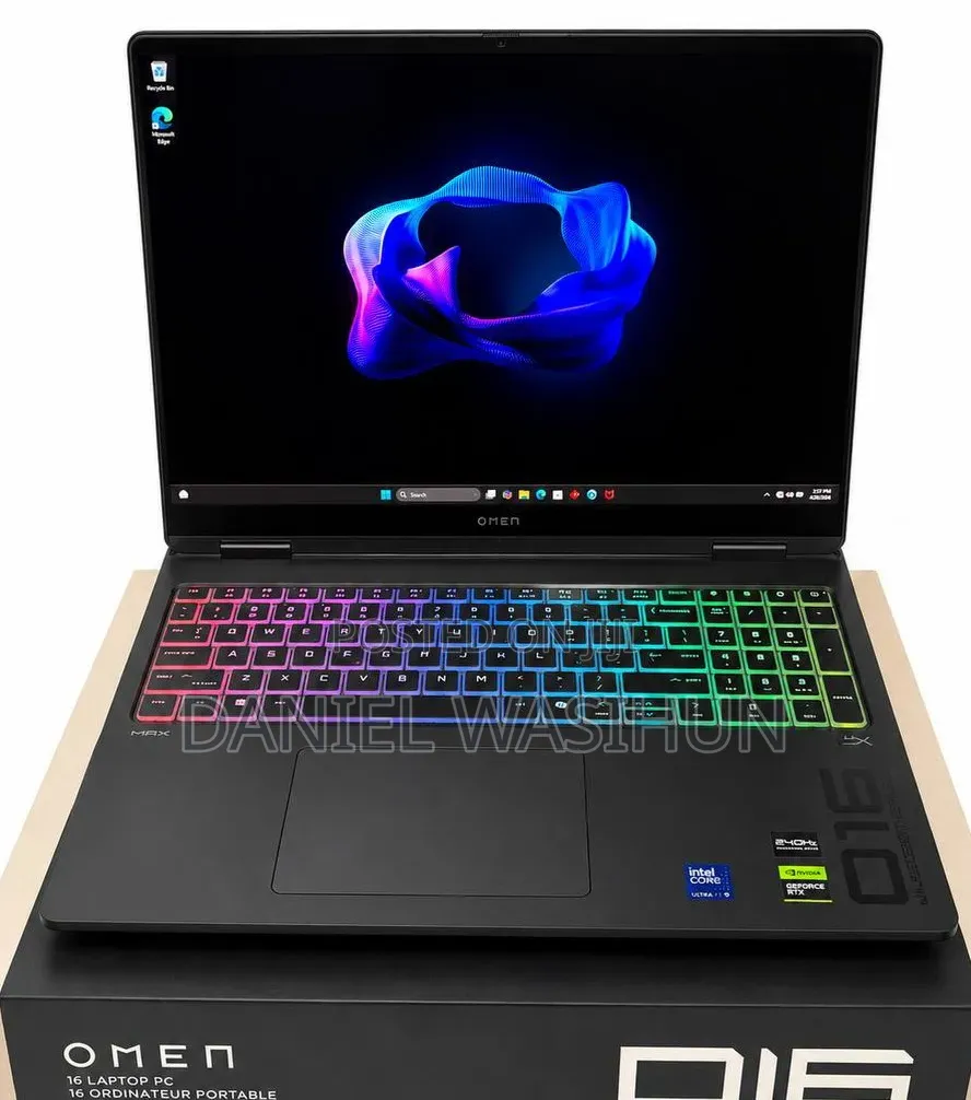 New Laptop HP Omen Max 16 32GB Intel Core Ultra 9 SSD 2T
