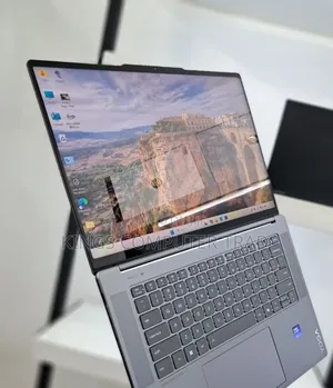 New Laptop Lenovo IdeaPad Yoga 11S 32GB Intel Core Ultra 7 SSD 1T