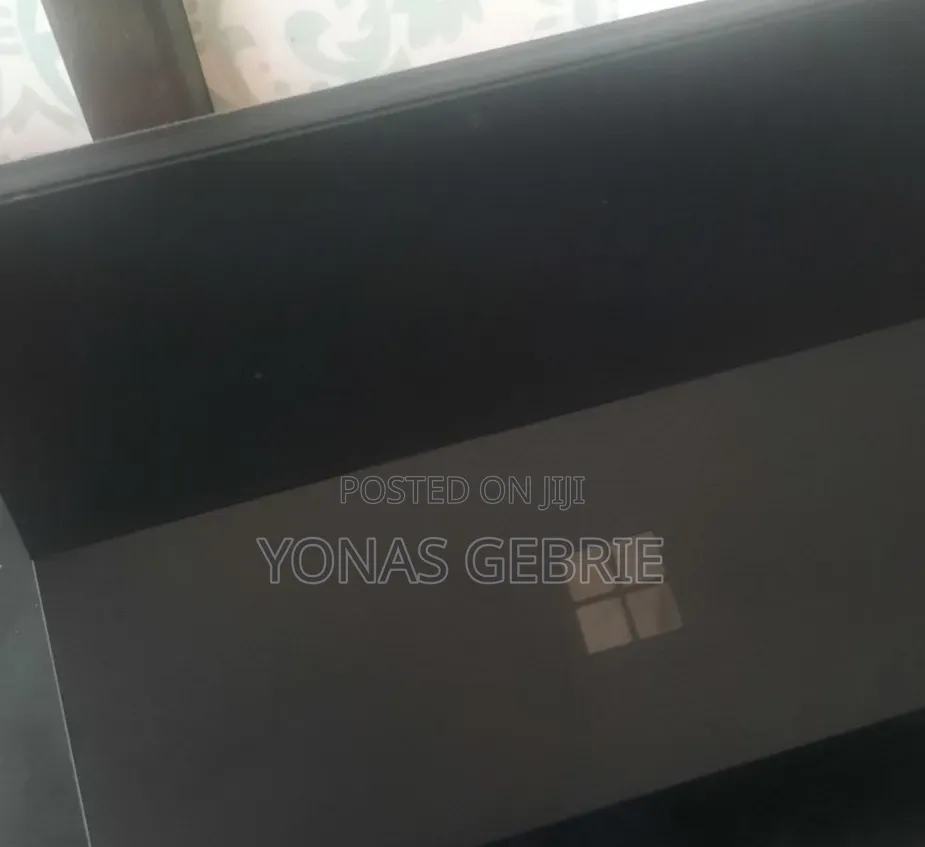 New Laptop Microsoft Surface Pro 6 8GB Intel Core i5 SSD 256GB