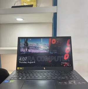 New Laptop Acer 16GB Intel Core i7 SSD 512GB
