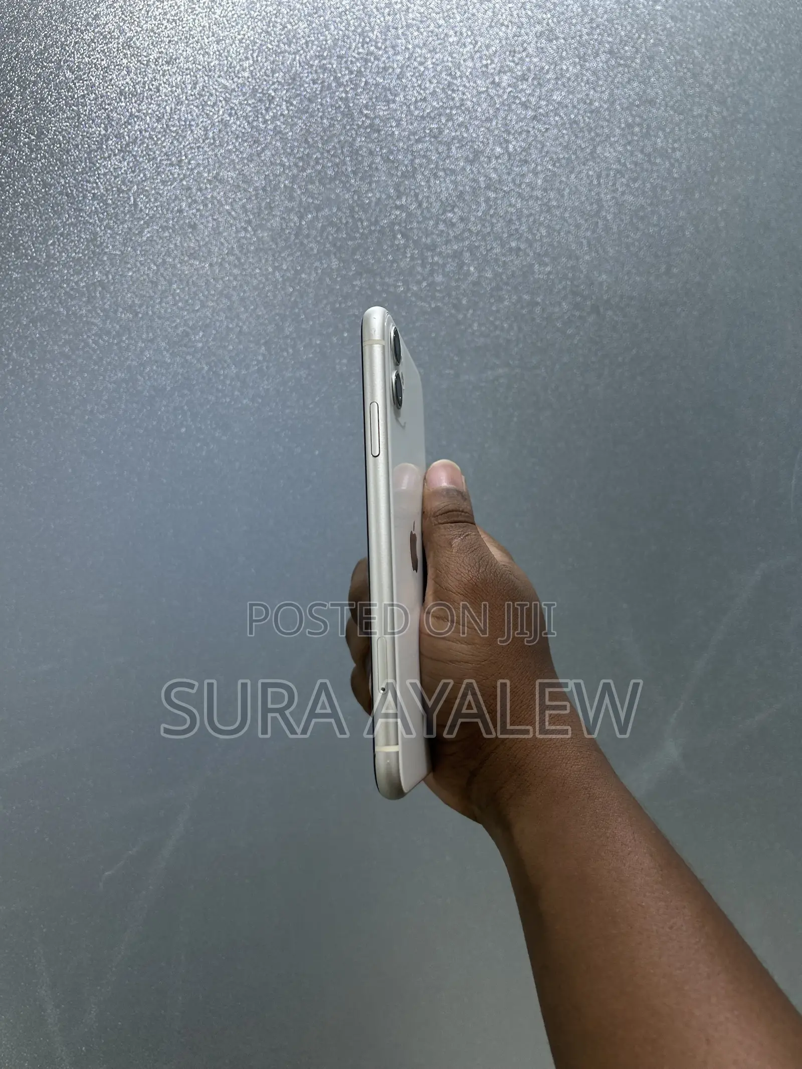 New Apple iPhone 11 128 GB White