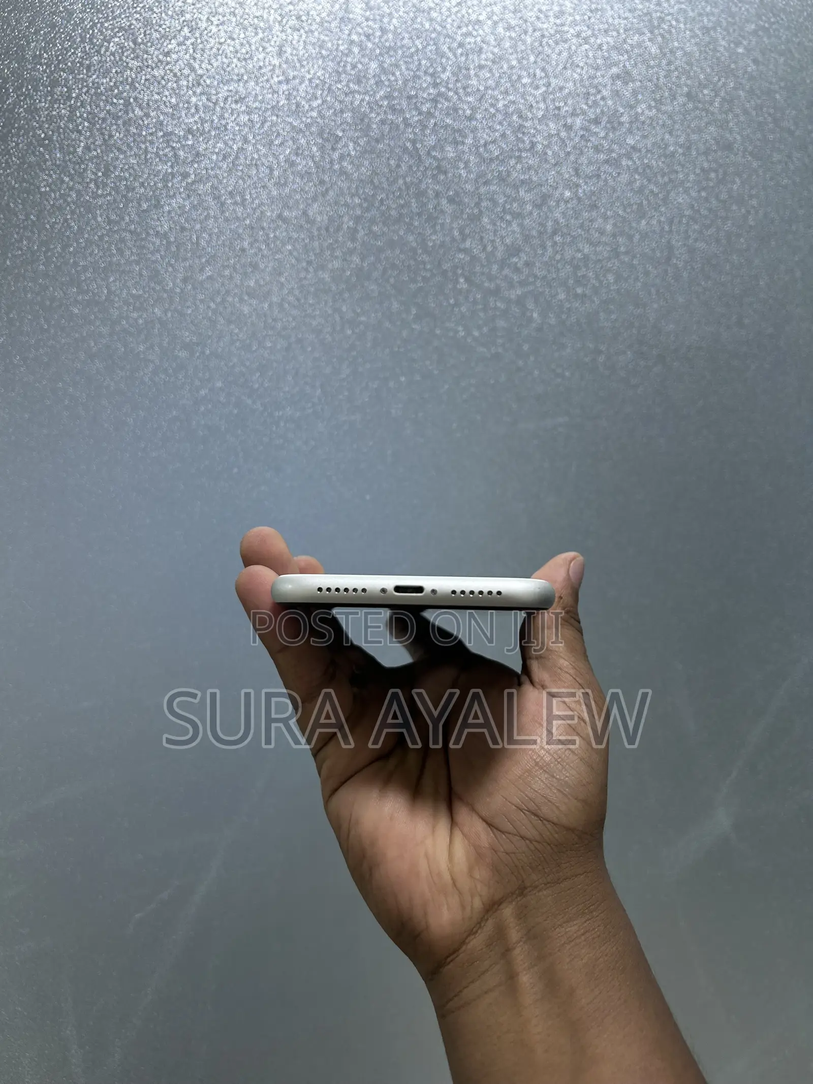 New Apple iPhone 11 128 GB White