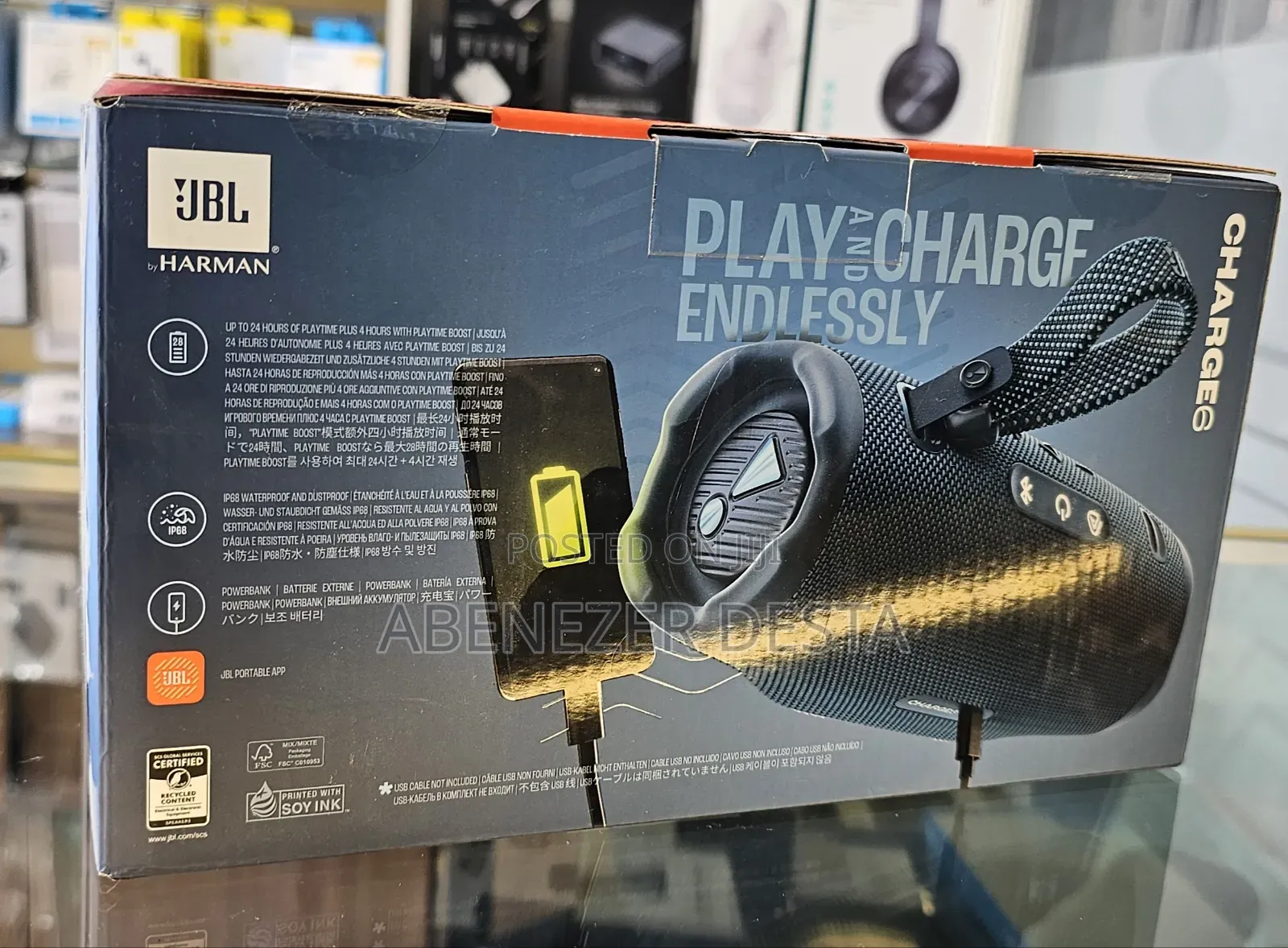 Box for the JBL Charge 6 Portable Bluetooth Speaker in Blue.