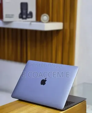 New Laptop Apple MacBook Air 2020 M1 16GB Apple M1 SSD 256GB