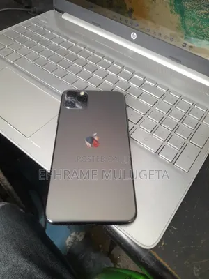 New Apple iPhone 11 Pro Max 64 GB Gray