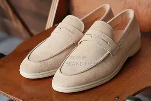 quality Non Brand Loafer