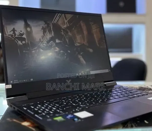 New Laptop HP Victus 16 16GB Intel Core i7 SSD 512GB