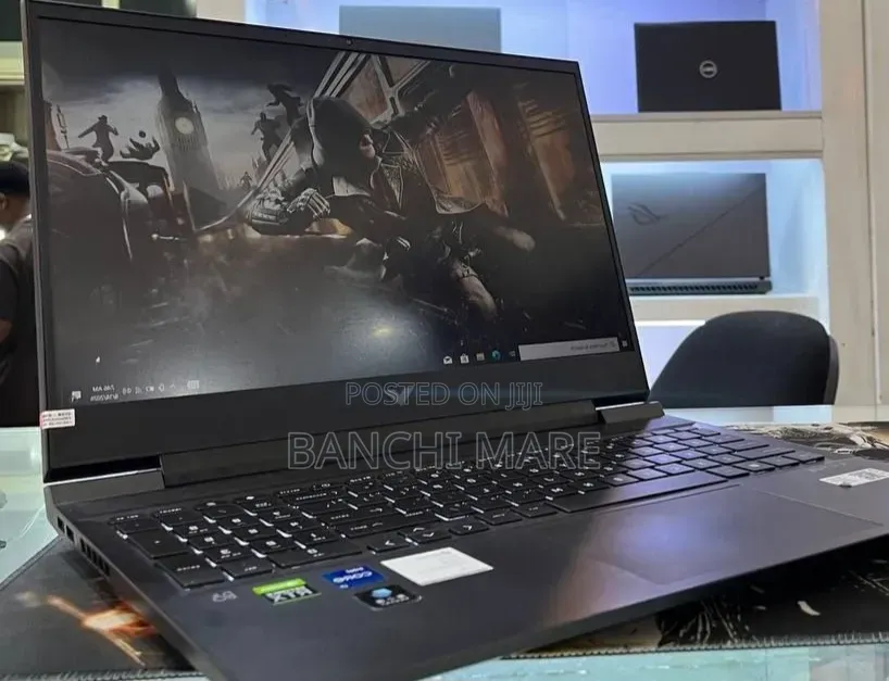 New Laptop HP Victus 16 16GB Intel Core i7 SSD 512GB