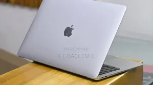 New Laptop Apple MacBook Air 2020 M1 8GB Apple M1 SSD 256GB