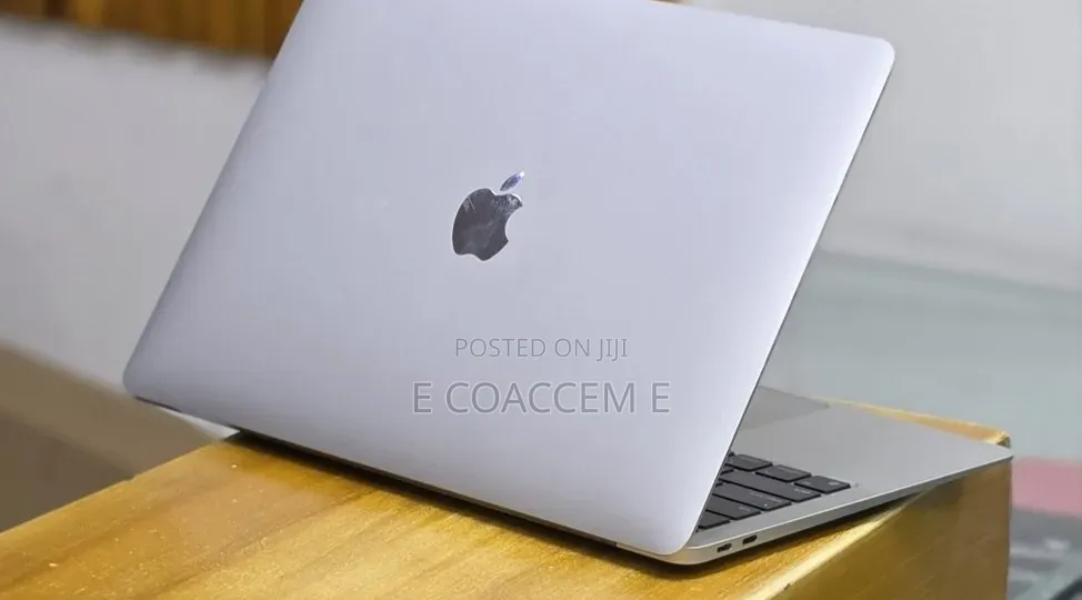 New Laptop Apple MacBook Air 2020 M1 8GB Apple M1 SSD 256GB