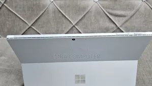 New Laptop Microsoft Surface 16GB Intel Core i7 SSD 512GB