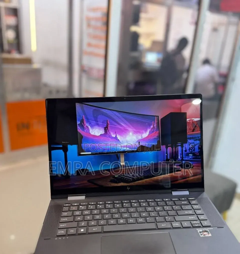 New Laptop HP 8GB AMD Ryzen 5 SSD 256GB