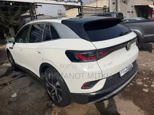 Volkswagen ID.4 Crozz 52 kWh RWD 2022 White