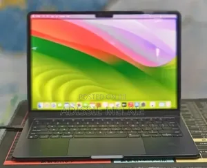 New Laptop Apple MacBook Air 2022 M2 8GB Apple M2 SSD 512GB