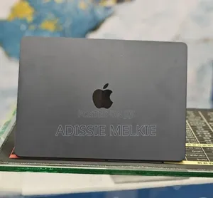 New Laptop Apple MacBook Air 2022 M2 8GB Apple M2 SSD 512GB