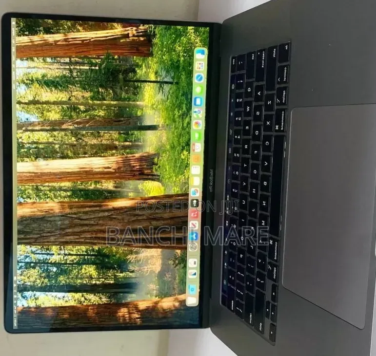 New Laptop Apple MacBook Pro 2019 16GB Intel Core i9 SSD 1T