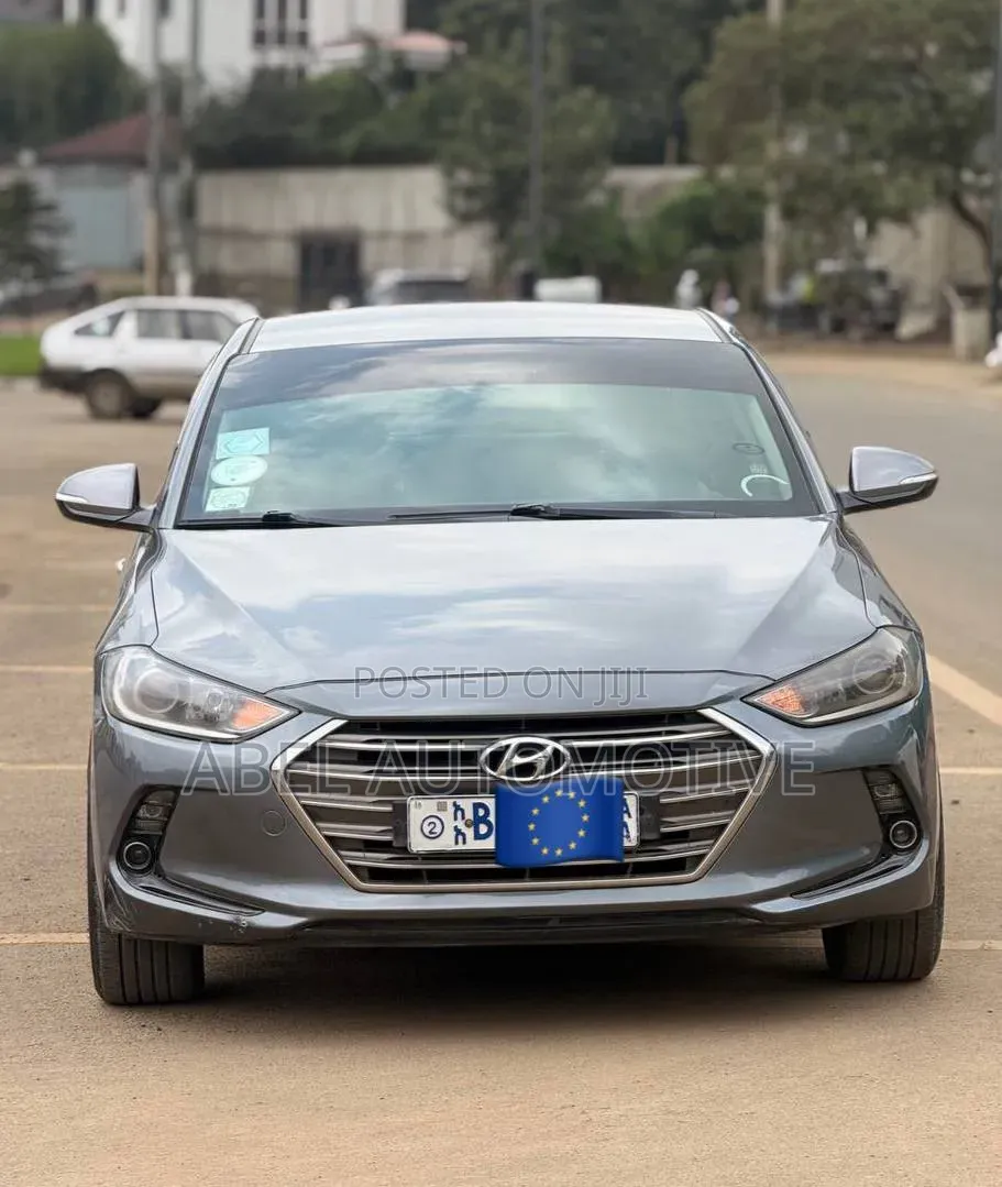 Hyundai Avante 2016 Silver