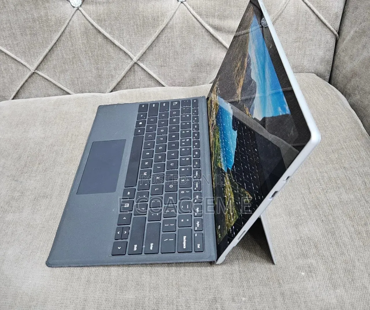 New Laptop Microsoft Surface Pro 4 16GB Intel Core i7 SSD 512GB