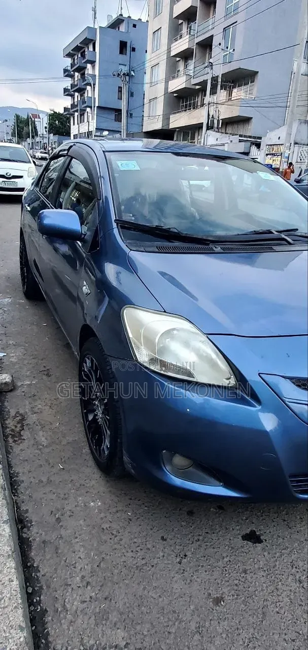 Toyota Yaris 1.3 2008 Blue