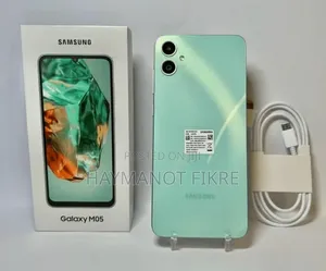 New Samsung Galaxy M05 64 GB Green