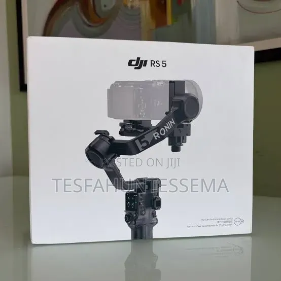 DJI RS 5 – Professional Camera Gimbal