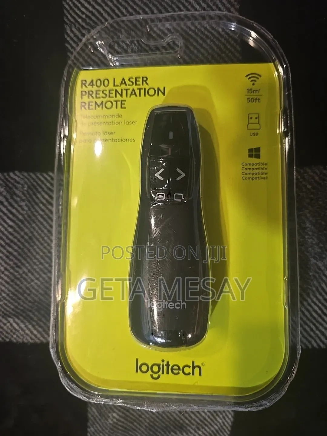 Logitech R400 Wireless Presentation Remote With Red Laser Pointer