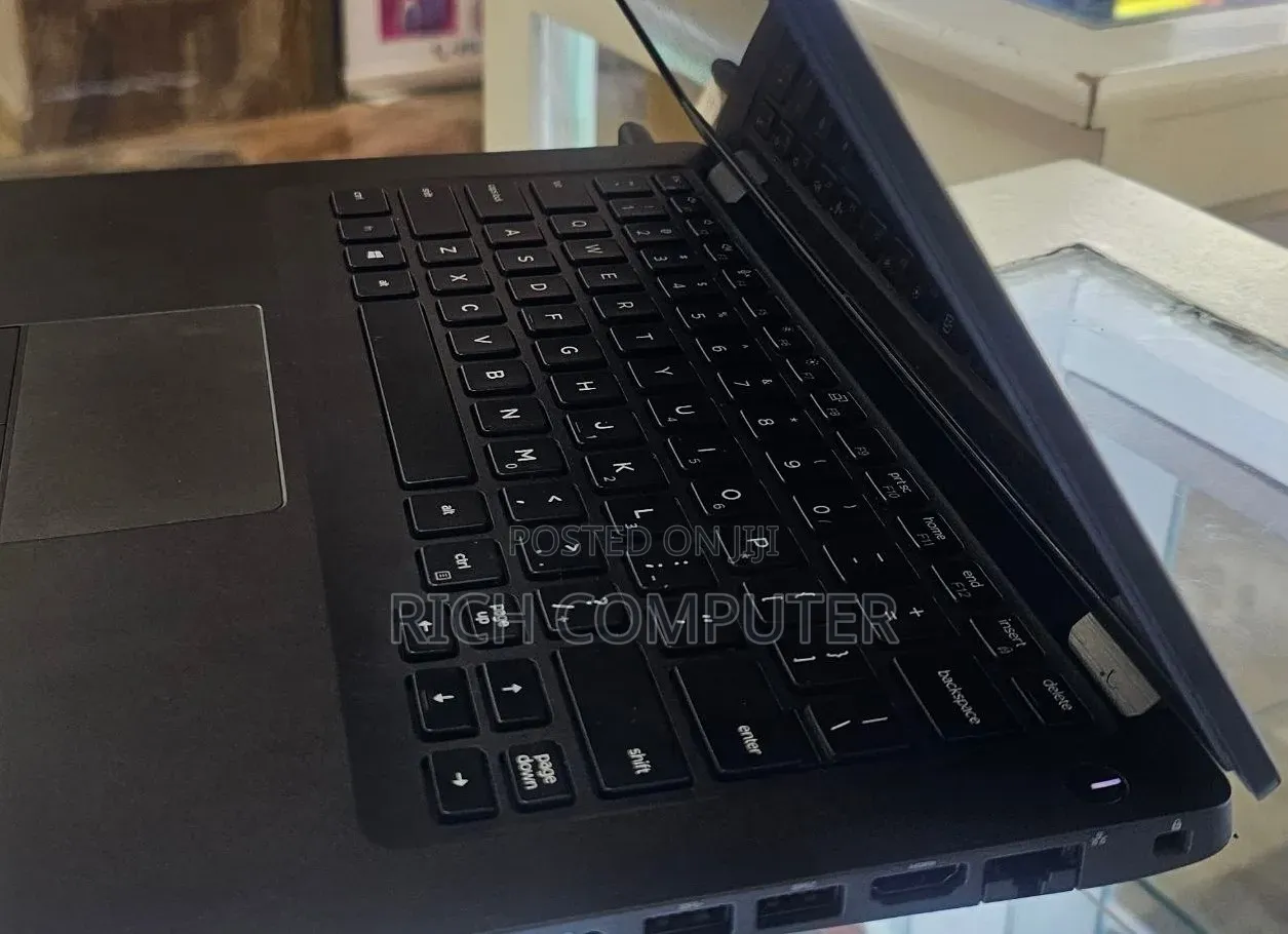 New Laptop Dell Latitude 5310 8GB Intel Core i7 SSD 512GB