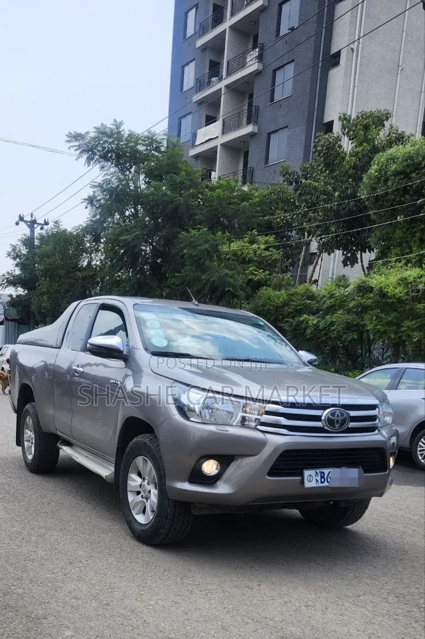 Toyota Hilux 2020
