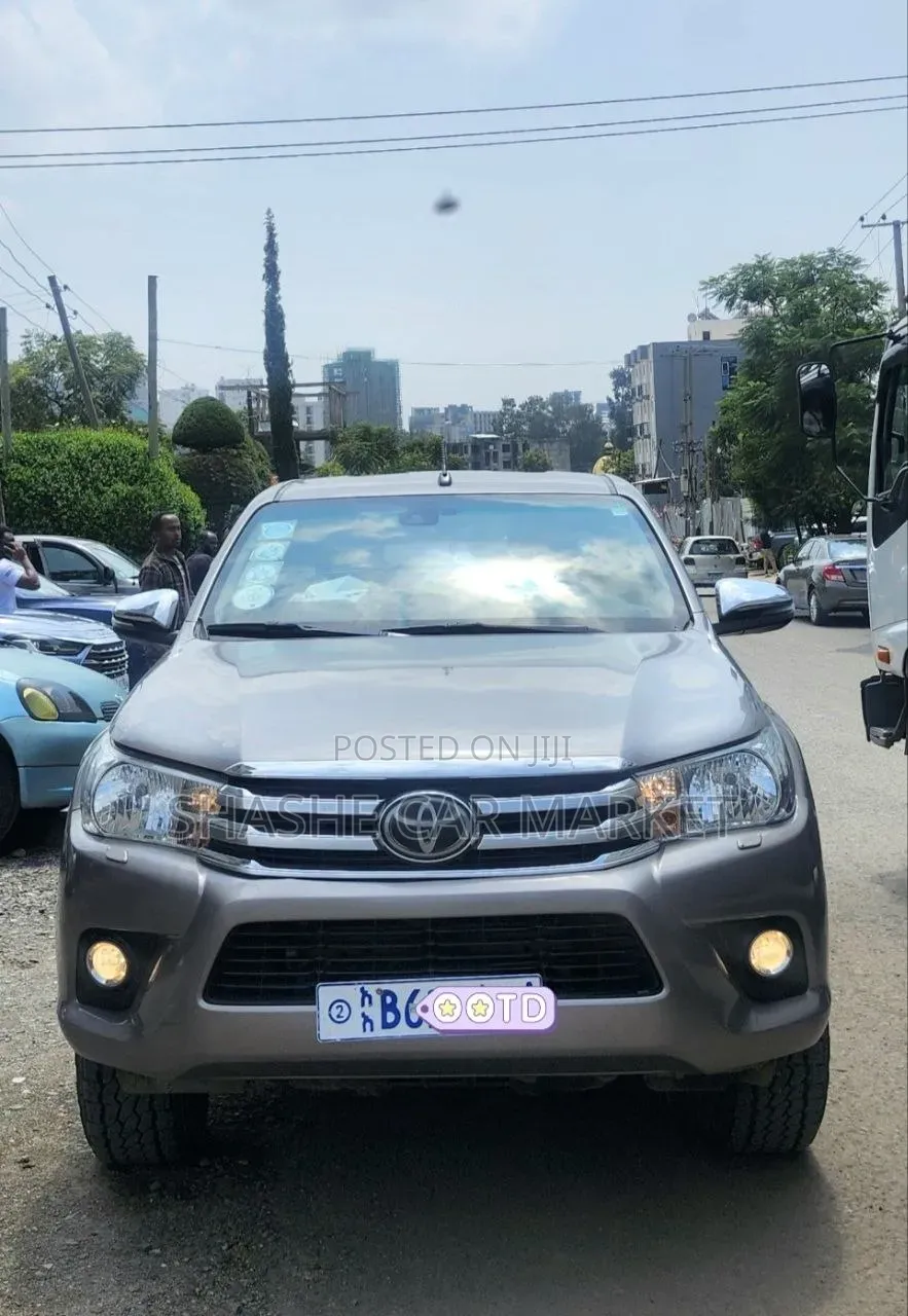 Toyota Hilux 2020