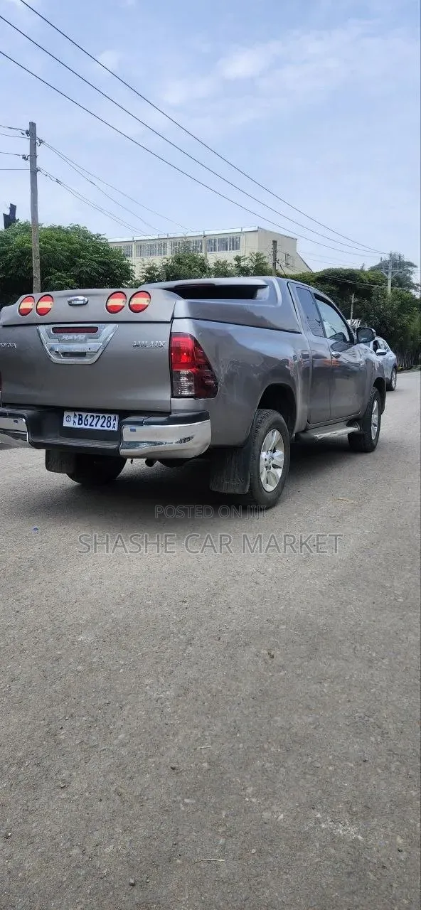 Toyota Hilux 2020