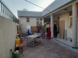 4bdrm House in Gelan, Akaky Kaliti for sale