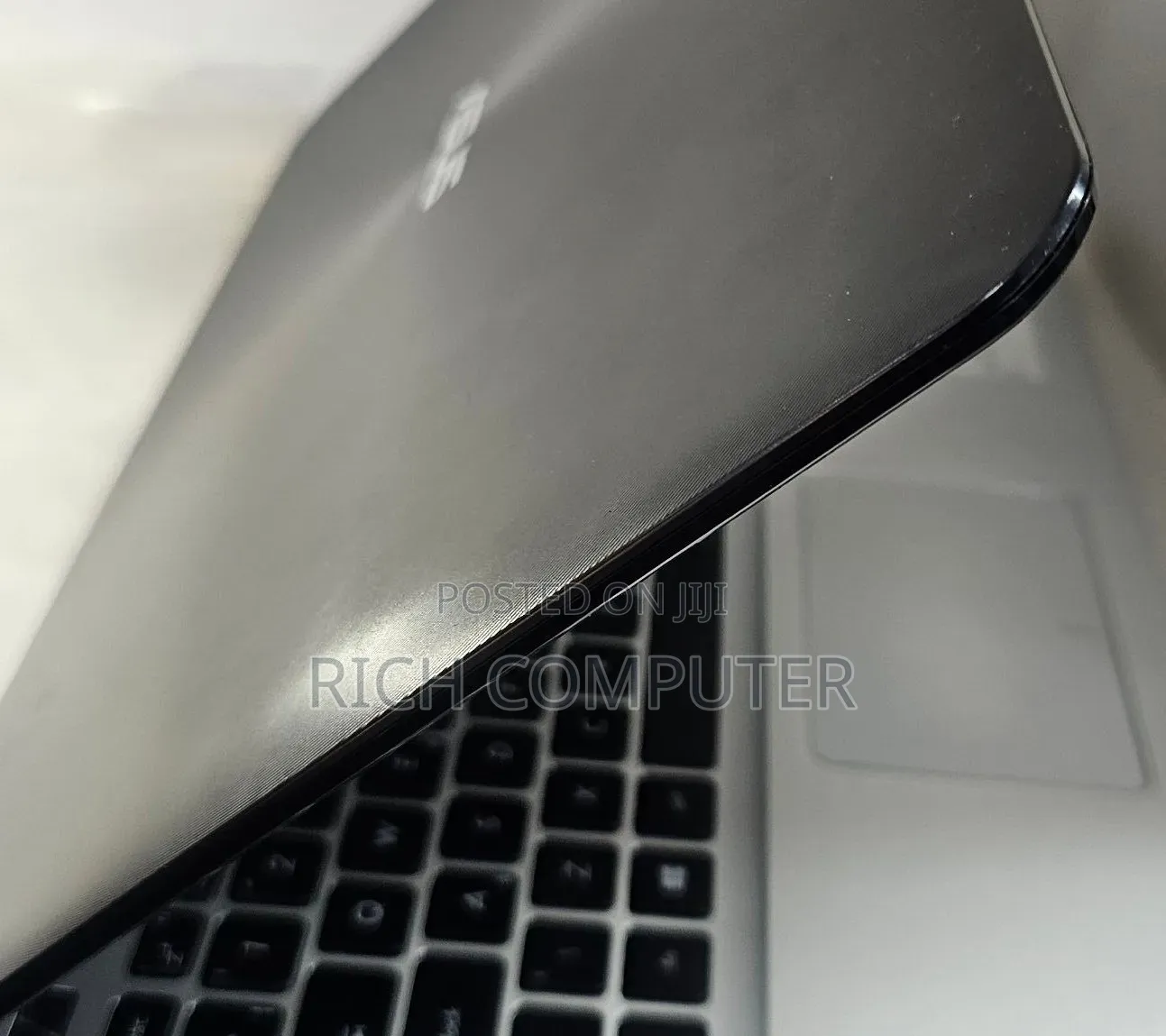 New Laptop Asus ROG Strix G15 8GB Intel Core i7 HDD 750GB