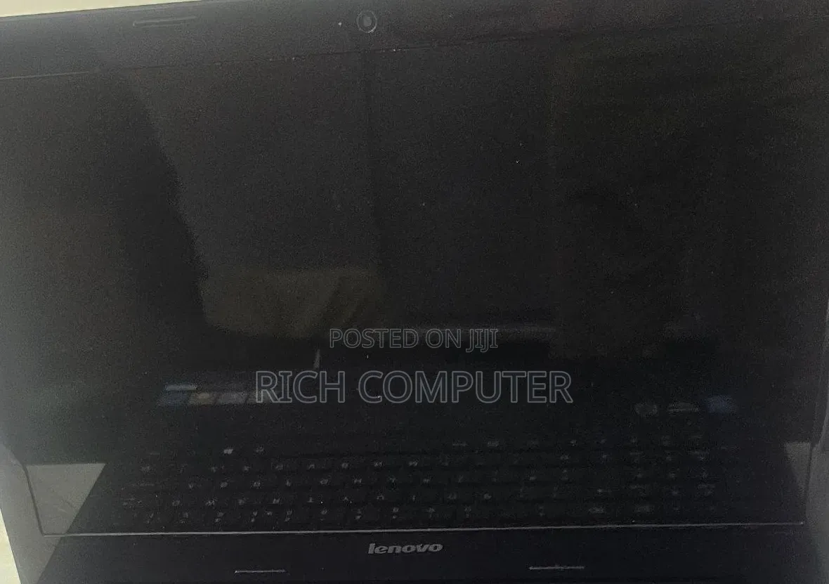 New Laptop Lenovo Ideapad 3 8GB Intel Core i7 HDD 1T