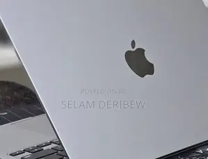 New Laptop Apple MacBook Air 2022 M2 8GB Apple M2 SSD 256GB