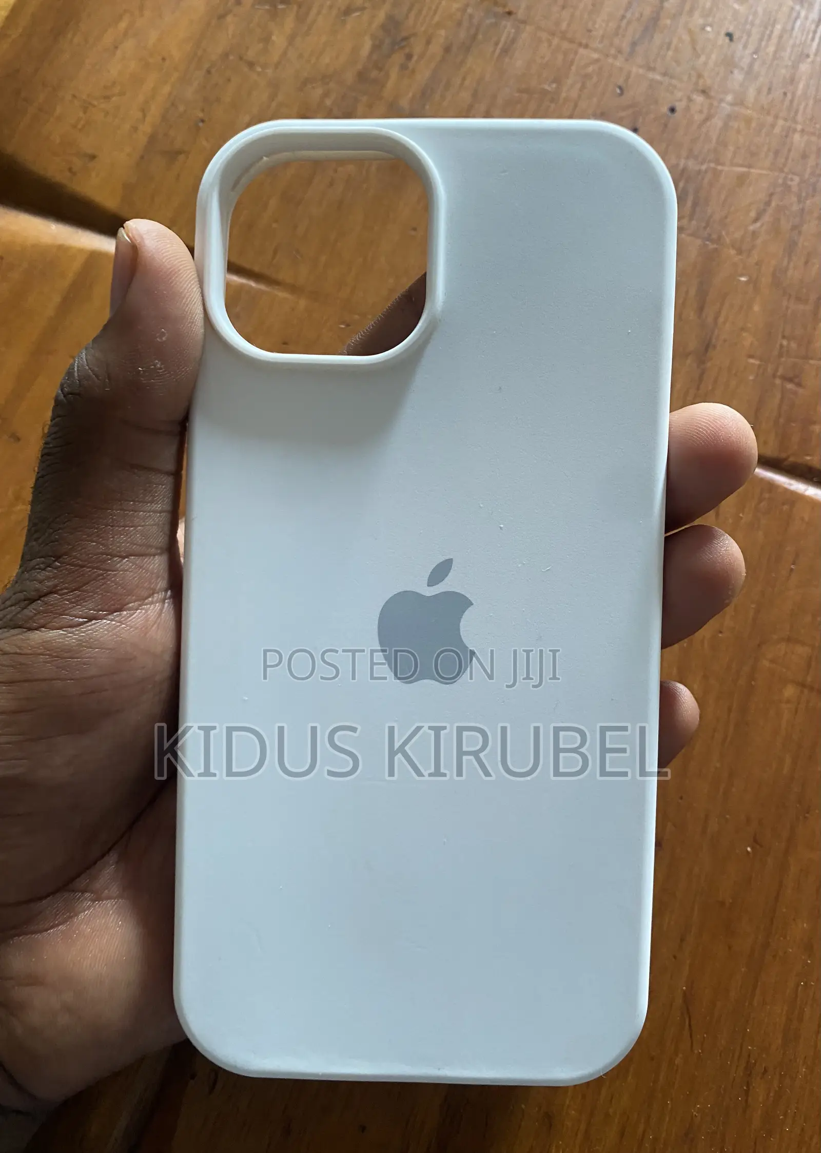 iPhone 13 Cover
