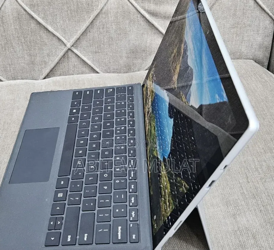 New Laptop Microsoft Surface Pro 4 16GB Intel Core i7 SSD 512GB
