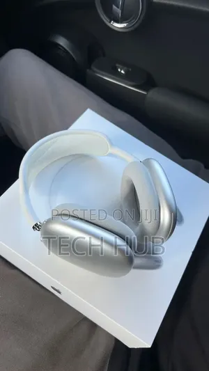 Foldable Wireless Headphones