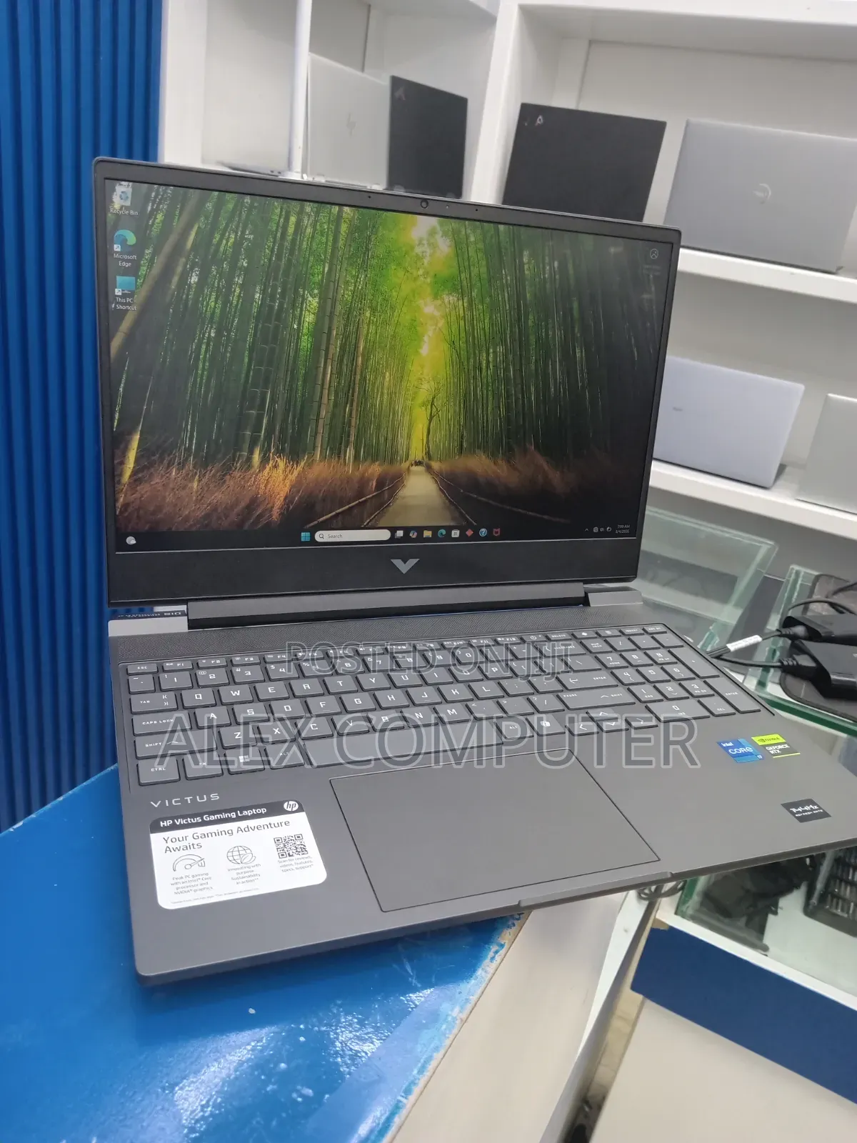 New Laptop HP Victus 16 16GB Intel Core i7 SSD 1T
