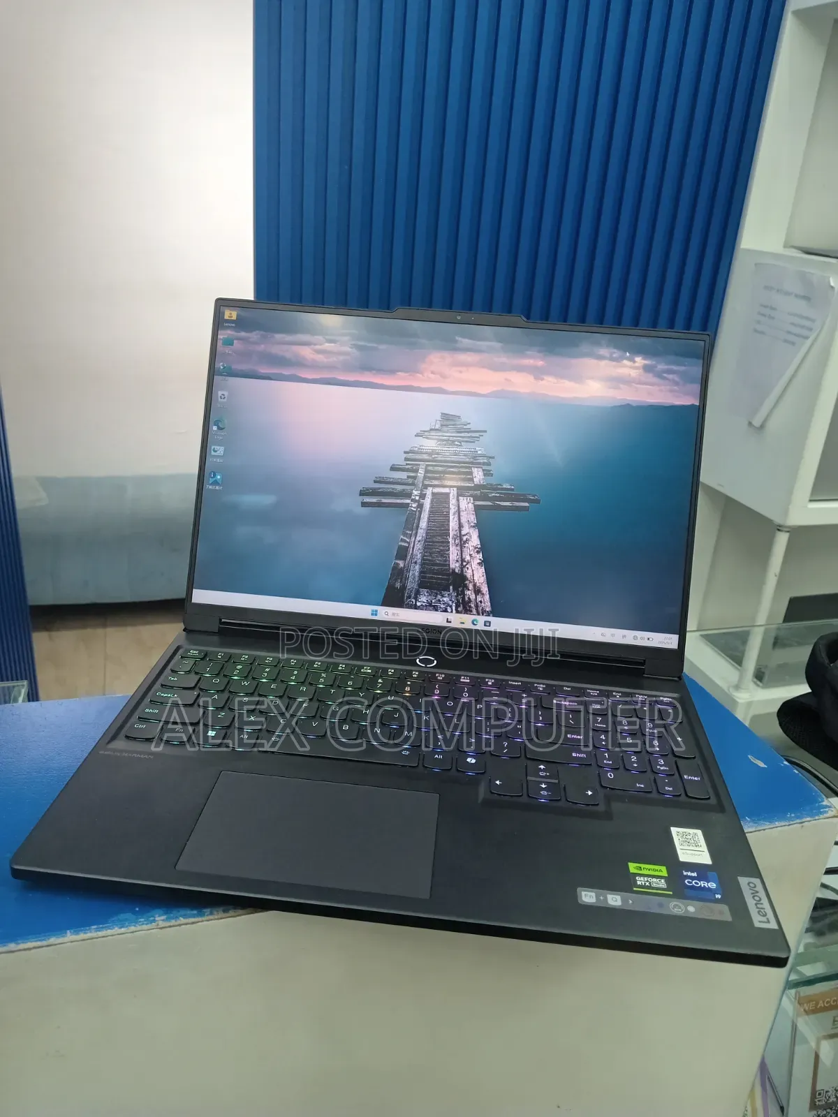 New Laptop Lenovo Legion 7 16GB Intel Core i9 SSD 1T
