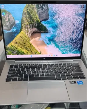 New Laptop HP EliteBook 840 G9 16GB Intel Core i5 SSD 512GB