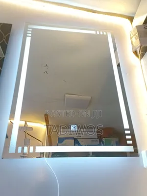LED Mirror መስታወት