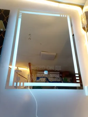 LED Mirror መስታወት