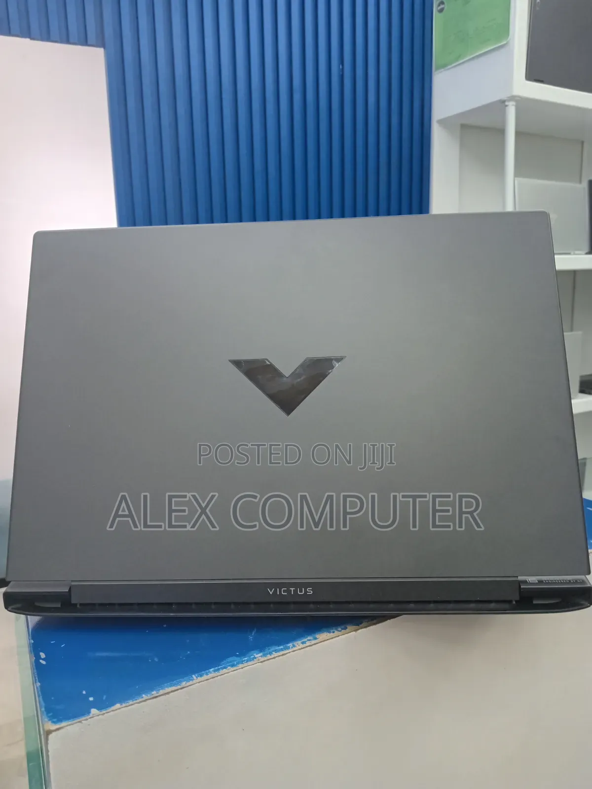 New Laptop HP Victus 16 16GB AMD Ryzen 7 SSD 512GB